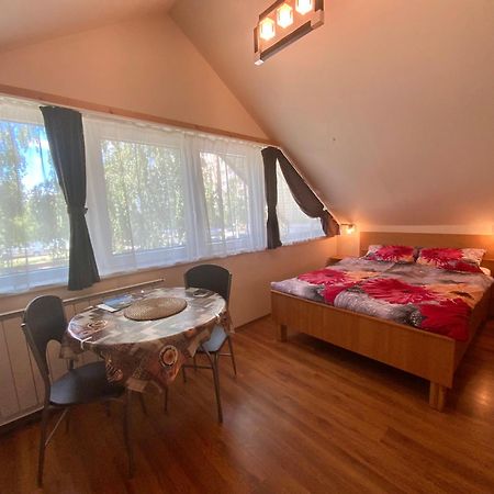 Elso Fecske Apartmanok ชิโอฟก ภายนอก รูปภาพ