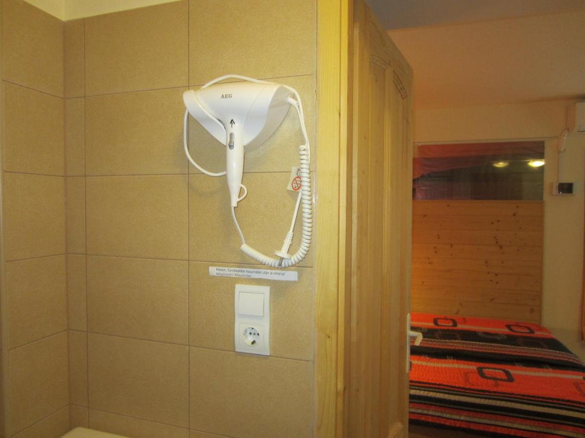 Elso Fecske Apartmanok ชิโอฟก ภายนอก รูปภาพ