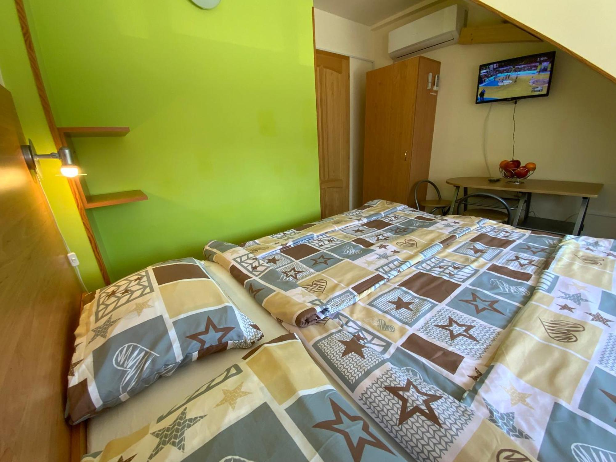 Elso Fecske Apartmanok ชิโอฟก ภายนอก รูปภาพ