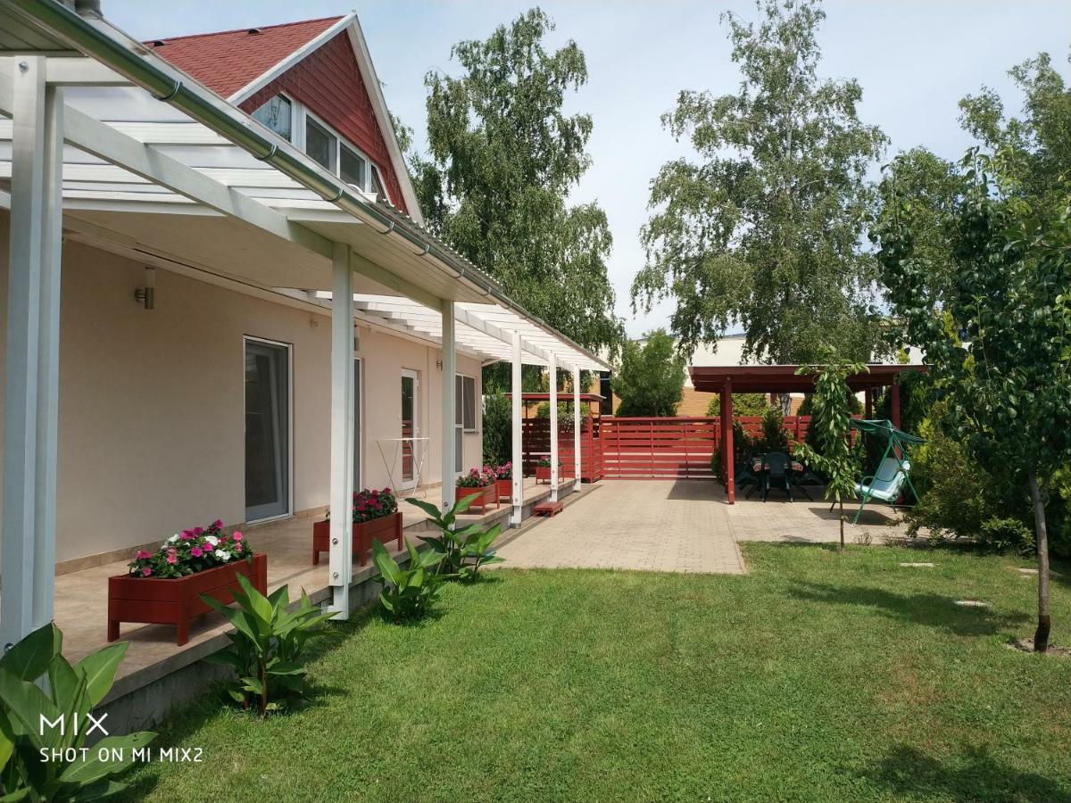 Elso Fecske Apartmanok ชิโอฟก ภายนอก รูปภาพ