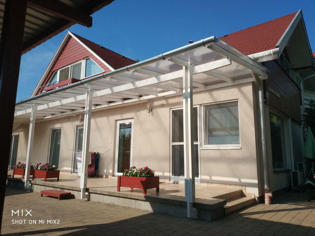 Elso Fecske Apartmanok ชิโอฟก ภายนอก รูปภาพ